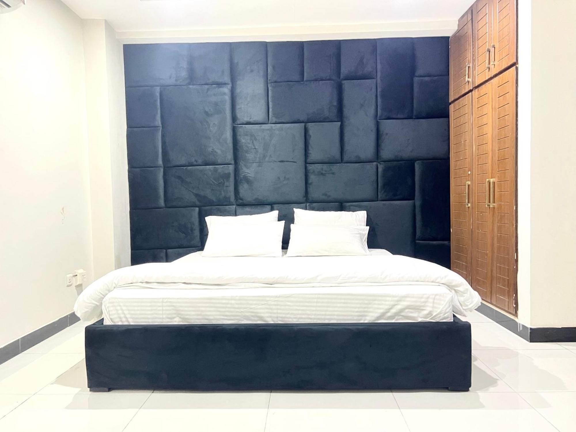 Penthouse 3Bedrooms - Luxury Apartment Hotel איסלמאבד מראה חיצוני תמונה